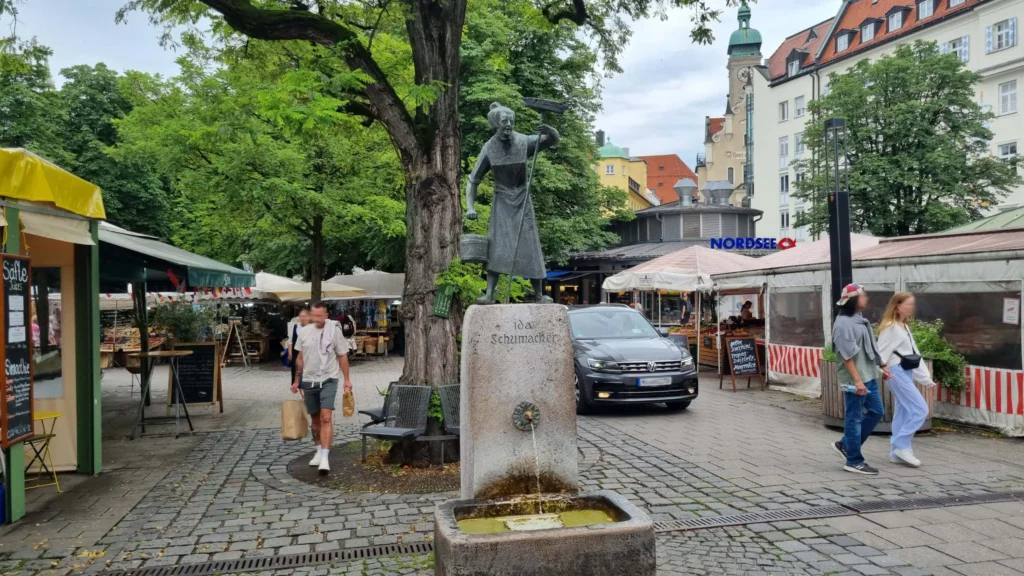 Ida-Schumacher-Brunnen auf dem Viktualienmarkt